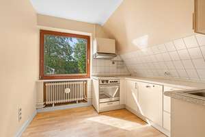 Sanierungsobjekt: Zweifamilienhaus im grünen und ruhigen Meiendorf – Die vollständige Adresse der Immobilie erhältst du vom Anbieter., 22145 Rahlstedt, Hamburg – Vorschaubild 21