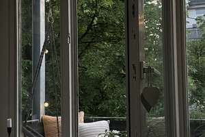  OKTOBER UNTERMIETE: 2-Zimmer-Wohnung mit Balkon in Hamburg-Eppendorf
