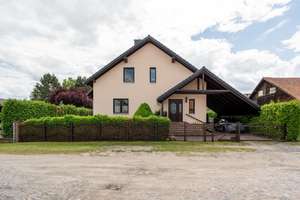 Eleganz und Behaglichkeit in Bestform –  Ihr neues Traumhaus – Die vollständige Adresse der Immobilie erhältst du vom Anbieter., 14776 Dom, Brandenburg an der Havel – Vorschaubild 1