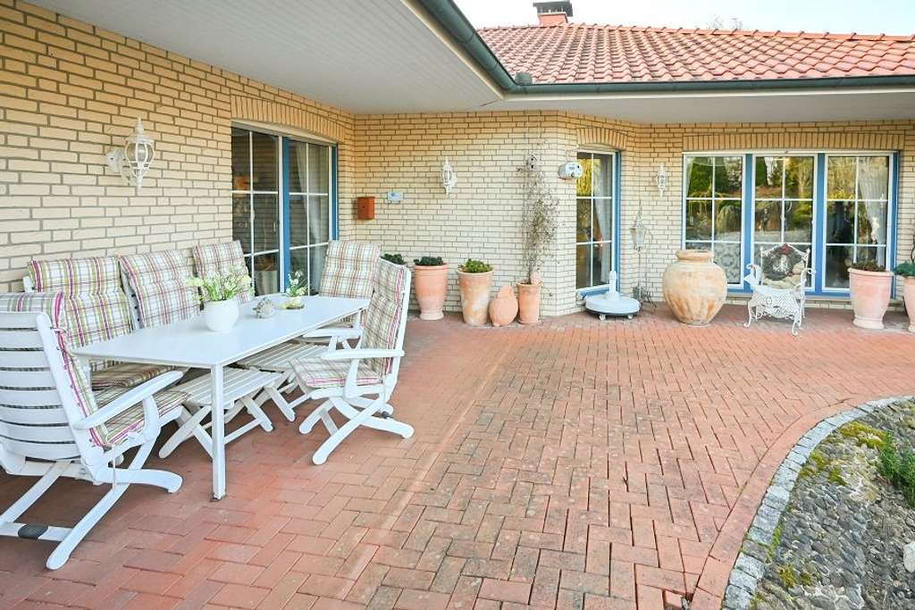 Immobilie in Barenburg - Einzigartiger Winkelbungalow auf großzügigem Grundstück! - Bild 2