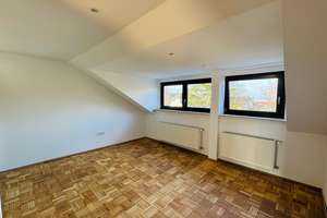 Gepflegtes Reihenhaus im Split-Level-Design mit 5 Zimmern in Essen-Frintrop – Die vollständige Adresse der Immobilie erhältst du vom Anbieter., 45359 Frintrop, Essen – Vorschaubild 17