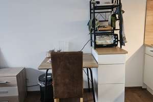 Helles möbliertes 1-Zimmer-Apartment mit Balkon und Fußbodenheizung – 35 m² im 1. OG – Bei der Hollerstaude 2, 85049 Friedrichshofen-Hollerstauden, Ingolstadt – Vorschaubild 13