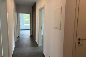 Moderne 4,5 Zimmer-Wohnung mit Garten-
und Terrassenfläche  in  47229 Duisburg – Die vollständige Adresse der Immobilie erhältst du vom Anbieter., 47229 Friemersheim, Duisburg – Vorschaubild 11