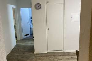 Wohnen mit Charakter: 3-Zimmer-Wohnung in Augsburg – Lilienthastr. 12, 86159 Universitätsviertel, Augsburg – Vorschaubild 2