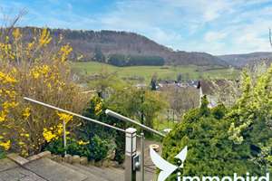 **Traumhafter Blick über den Ruhrsee** Hochwertiges Einfamilienhaus + Zwei Einliegerwohnungen + Terr – Die vollständige Adresse der Immobilie erhältst du vom Anbieter., 52152 Simmerath – Vorschaubild 3