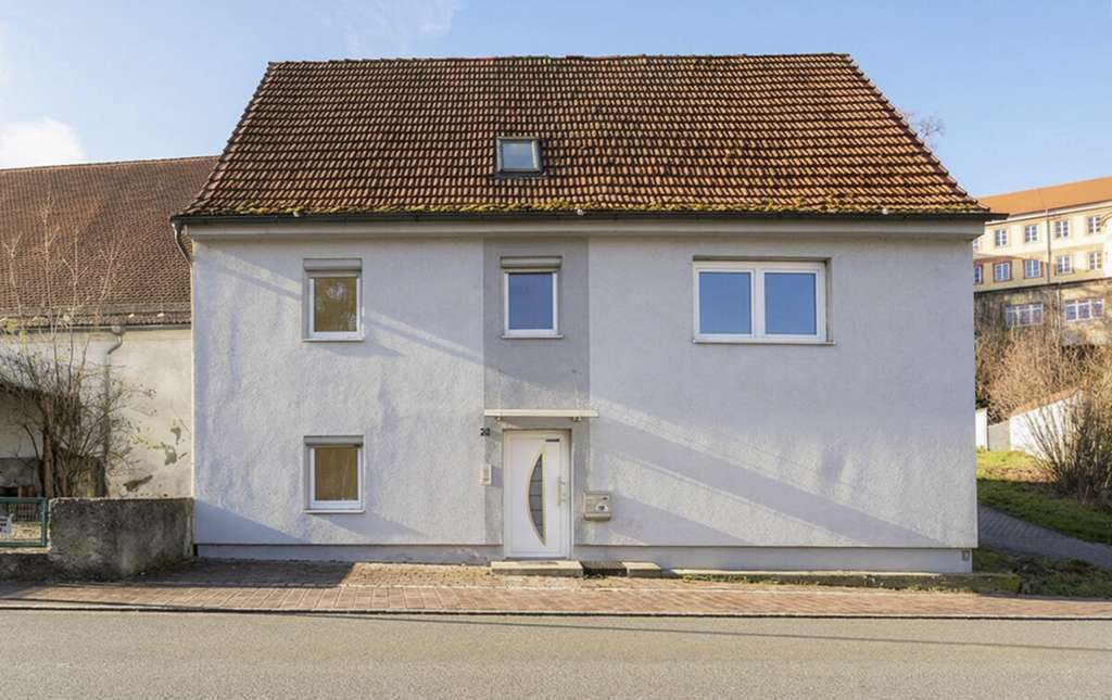 Immobilie in Niederviehbach - Flexibel nutzbares Einfamilienhaus als lukrative Monteursunterkunft in Niederviehbach - Bild 1