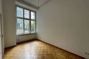 Altbauwohnung im Winsviertel - 3 Zimmer, hohe Decken, Mini-Terrasse – Die vollständige Adresse der Immobilie erhältst du vom Anbieter., 10405 Prenzlauer Berg, Berlin – Vorschaubild 10