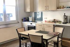 MITTENDRIN - GEMÜTLICHES SINGLE-APARTMENT