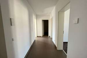 Kaßberg-Wohnung mit Balkon  – Komfortabler Stellplatz auf Wunsch – Reichsstraße  54, 9112 Kaßberg, Chemnitz – Vorschaubild 5
