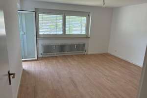 Neu renovierte 2-Zimmer-Wohnung mit Balkon, Aufzug & Tiefgaragenstellplatz – Top-Lage am Trappensee  – Die vollständige Adresse der Immobilie erhältst du vom Anbieter., 74074 Heilbronn, Heilbronn – Vorschaubild 2
