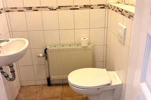 Charmantes Wohnhaus mit vermieteter Einliegerwohnung, gut gelegen in Schwabstedt. Investor-geeignet. – Die vollständige Adresse der Immobilie erhältst du vom Anbieter., 25876 Schwabstedt – Vorschaubild 8