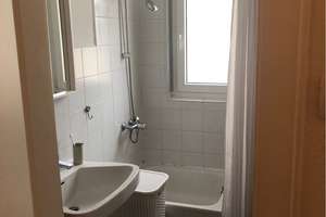 Düsseldorf Pempelfort, ruhige, helle Wohnung von Privat – Die vollständige Adresse der Immobilie erhältst du vom Anbieter., 40477 Pempelfort, Düsseldorf – Vorschaubild 9