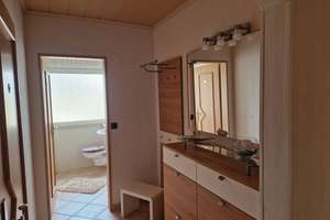Stilvolle, helle, modernisierte 4-Zimmer-Wohnung mit Balkon in Leverkusen  – Die vollständige Adresse der Immobilie erhältst du vom Anbieter., 51375 Schlebusch, Leverkusen – Vorschaubild 2