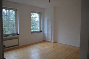 Schicke vollständig renovierte  3-Zimmer-Altbauwohnung mit Balkon.  -optional mit Büro im EG- – Die vollständige Adresse der Immobilie erhältst du vom Anbieter., 41065 Lürrip, Mönchengladbach – Vorschaubild 12