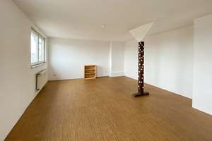 Duisburg - 2-Zimmer-DG Eigentumswohnung mit großzügiger Raumaufteilung und Fernblick über die City – Die vollständige Adresse der Immobilie erhältst du vom Anbieter., 47139 Beeck, Duisburg – Vorschaubild 8