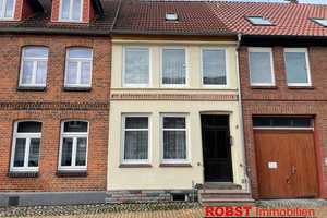 Perfekt für Handwerker: Sanierungsbedürftiges Haus ideal für kreative Köpfe – Kirchstraße 17, 23936 Nordwestmecklenburg (Kreis) – Vorschaubild 1