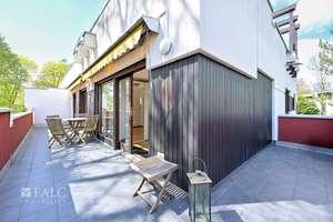 Exklusive Wohnung in ruhiger Lage mit Pool, ideale Raumaufteilung – vielseitig nutzbar & WG geeignet – Die vollständige Adresse der Immobilie erhältst du vom Anbieter., 81479 Solln, München – Vorschaubild 8