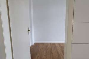 Renovierte 3-Zimmer Maisonette-Wohnung mit Balkon in Wuppertal-Heckinghausen – Kleestr. 55, 42389 Heckinghausen, Wuppertal – Vorschaubild 9