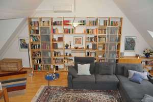 charmante ruhige 2,5-Zimmer-DG-Wohnung / Innenstadt mit Balkon und Einbauküche in Nürnberg – Himpfelshofstr. 11, 90429 Himpfelshof, Nürnberg – Vorschaubild 5