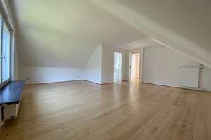 FRISCHE BRISE zum Einziehen: Schöne 2-Zimmer-Dachgeschosswohnung "nur für Einzelperson geeignet" ! – Aarstr. 52a, 65195 Nordost, Wiesbaden – Vorschaubild 8