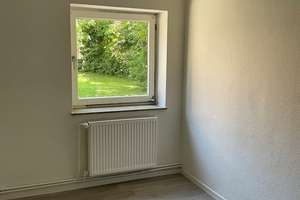 Komplett renovierte 3 Zimmer Wohnung mit Balkon in Gelsenkirchen zu vermieten – Grimmstraße 26, 45883 Heßler, Gelsenkirchen – Vorschaubild 8