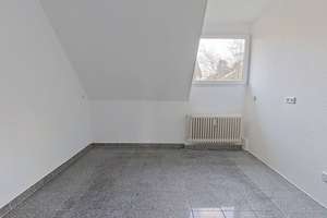 1 NKM FREI: Moderne 3-Zimmer-Wohnung mit Tageslichtbad samt BADEWANNE – Degenhof 2, 42651 Solingen-Mitte, Solingen – Vorschaubild 10