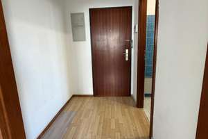 Helle 1-Zimmer-Wohnung mit Balkon, Kellerabteil und Tiefgaragenstellplatz in Köln Weiden – Ignystraße 2, 50858 Weiden, Köln – Vorschaubild 6
