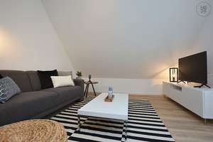 Sanierte und schön möblierte DG Wohnung in Stuttgart Vaihingen – Die vollständige Adresse der Immobilie erhältst du vom Anbieter., 70563 Höhenrand, Stuttgart – Vorschaubild 8