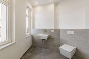 Stilvoll renoviert – 5-Zimmer-Wohnung mit großer Wohnküche und zwei Balkonen – 4103 Zentrum-Südost, Leipzig – Vorschaubild 11