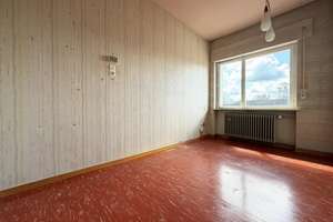 Großzügiges Zuhause. 8 Zimmer. 223 m².
Garten, Garage und 2 Stellplätze. Viel
Platz für Ihre Ideen – Die vollständige Adresse der Immobilie erhältst du vom Anbieter., 78244 Gottmadingen – Vorschaubild 36