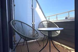 ERSTBEZUG - TOP-LAGE F'Hain | AUFDACHTERRASSE + LOGGIA | EBK | OFFENES STUDIO-APT. | MÖBLIERT | LIFT – Die vollständige Adresse der Immobilie erhältst du vom Anbieter., 10245 Friedrichshain, Berlin – Vorschaubild 7