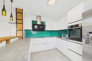 Schöne 4-Zimmer-Wohnung mit Gartenblick & Tiefgaragenstellplatz in Karlsruhe-Weststadt/Mühlburg – Die vollständige Adresse der Immobilie erhältst du vom Anbieter., 76185 Mühlburg, Karlsruhe – Vorschaubild 3