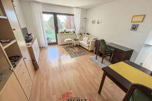 Gelegenheit! Wohnung in traumhafter gefragter Lage mit fantastischer Aussicht. Balkon + 2x TG-Platz!