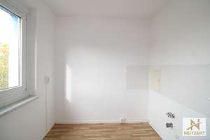Helle 3-Zimmer-Wohnung in Leipzig / Lausen-Grünau, zentrale Lage, Hausmeisterservice u.v.m. – Zingster Straße 6, 4207 Lausen-Grünau, Leipzig – Vorschaubild 6