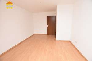 Schicke Wohnung im hellen Dachgeschoss mit Einbauküche – Ludwig-Kirsch-Straße 32, 9130 Sonnenberg, Chemnitz – Vorschaubild 9