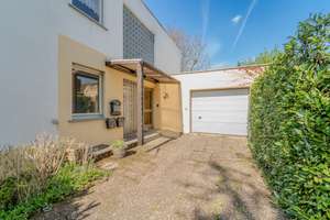 Freistehendes EFH mit großem Garten und Garage in Bretzenheim – Die vollständige Adresse der Immobilie erhältst du vom Anbieter., 55128 Bretzenheim, Mainz – Vorschaubild 4