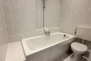 2-ZIMMER ALTBAUWOHNUNG IN KREUZBERGER KIEZ | PROVISIONSFREI – Blücherstrasse 13, 10961 Kreuzberg, Berlin – Vorschaubild 10