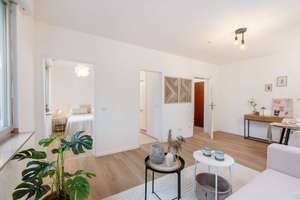Bezugsfertige, energetisch modernisierte 2-Zimmer-Wohnung mit idealem Schnitt, Aufzug & TG – 50825 Neuehrenfeld, Köln – Vorschaubild 14