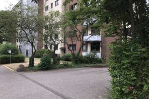 2 ZKBBTerasse, zum 1.11.2026, Tiefgaragenstellplatz (70€)