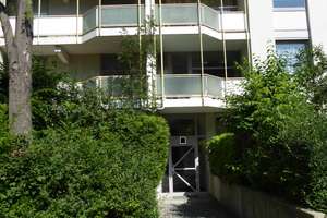 3-Zimmer-Erdgeschoss-Wohnung im Arabellpark-München