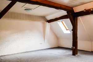 Kaiserstuhl-Idylle: Charmantes Haus mit Scheune, Doppelgarage und Ausbaupotenzial – Emmendingen (Kreis) – Vorschaubild 13