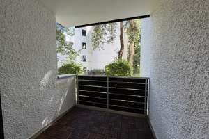 Sanierte 2,5 Zimmerwohnung mit Balkon und Einbauküche – 81375 Neuhadern, München – Vorschaubild 8