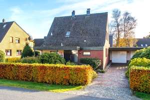 Solides Einfamilienhaus mit
Entwicklungspotenzial – Die vollständige Adresse der Immobilie erhältst du vom Anbieter., 26133 Kreyenbrück, Oldenburg (Oldenburg) – Vorschaubild 29