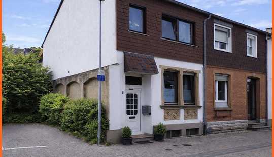 Bild von Klein aber mein: Sehr gepflegtes Reiheneckhaus in ruhiger Lage von Bad Münster!