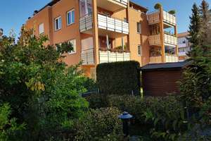 Leben...Wohnen...Genießen. Ruhig, grün und zentral -  Exklusive Gartenwohnung, die begeistert