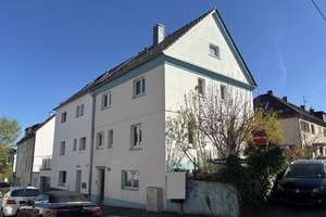 Familienidyll mit Garten: Geräumige Doppelhaushälfte in gefragter Lage in Stuttgart-Ost