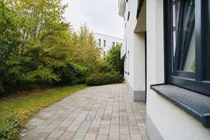 Exklusive 3-Zimmer- Gartenwohnung am Riedberg in Innenlage mit viel Privatsphäre – 60438 Kalbach-Riedberg, Frankfurt am Main – Vorschaubild 10