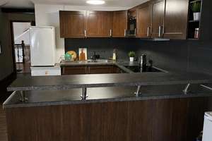 Extragroße 3,5 Zimmer-Wohnung mit riesiger Dachterrasse - ca. 142 qm Wohnfläche & EBK & Stellplatz – Die vollständige Adresse der Immobilie erhältst du vom Anbieter., 72770 Ohmenhausen, Reutlingen – Vorschaubild 2