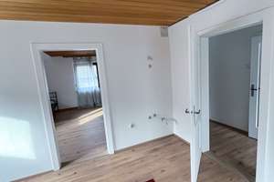 Schnäppchen mit viel Potenzial  - Frisch renoviert & bezugsfertig - PROVISIONSFREI! – Wildbachstr. 4, 84036 Schönbrunn, Landshut – Vorschaubild 22