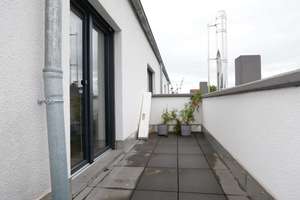 Moderne DHH in ruhiger Lage - vermietet, mit 360°-Terrasse – Die vollständige Adresse der Immobilie erhältst du vom Anbieter., 55252 Mainz-Kastel, Wiesbaden – Vorschaubild 13